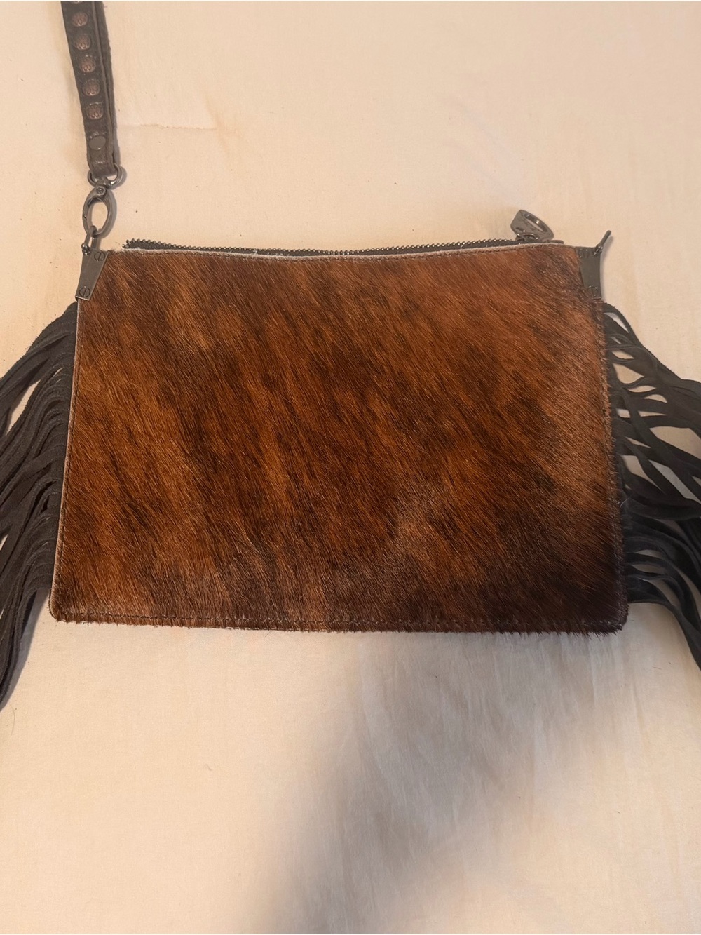 Women's Brown Cowhide & Genuine Leather Fringe Wrist Bag - Montana West